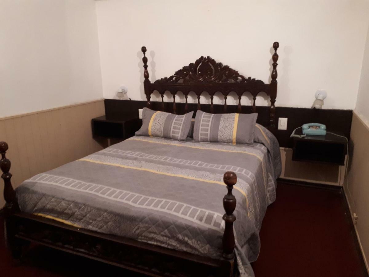 Hotel Alcazar Villa María Eksteriør billede